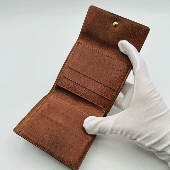 Louis Vuitton Compact Monogram Wallet - Picture 2 of 9